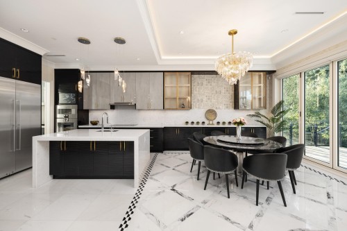 7061 Adera Street, Vancouver, BC 