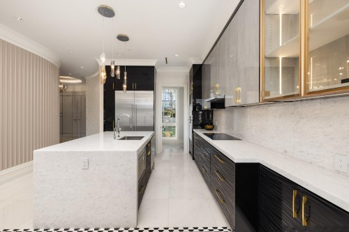 7061 Adera Street, Vancouver, BC 