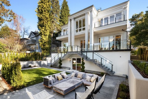 7061 Adera Street, Vancouver, BC 