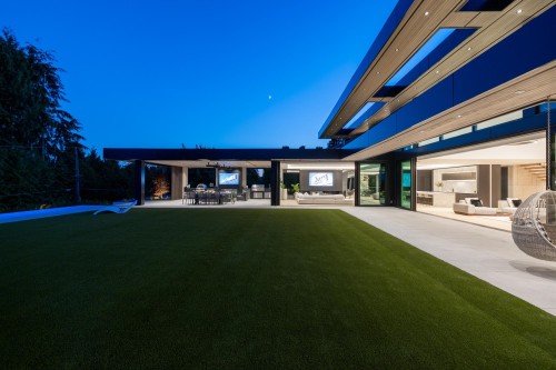 690 Knockmaroon Road, West Vancouver, BC 