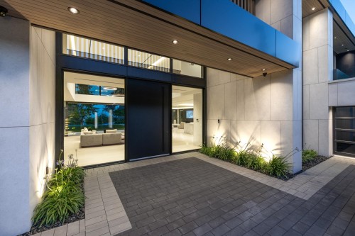 690 Knockmaroon Road, West Vancouver, BC 