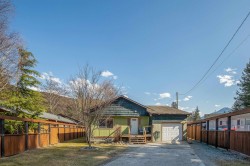 23 Bracken Parkway  Squamish, BC V0N 1T0