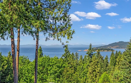 5317 Montiverdi Place  West Vancouver, BC V7W 2W8