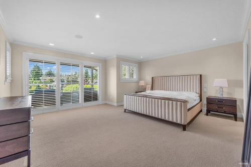 4513 Caulfeild Lane, West Vancouver, BC 