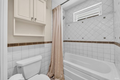 4513 Caulfeild Lane, West Vancouver, BC 