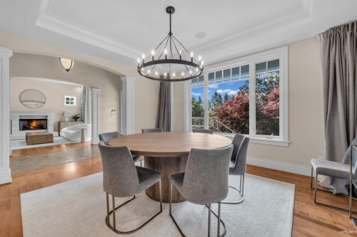 4513 Caulfeild Lane, West Vancouver, BC 