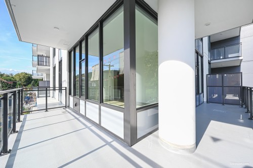 402-626 Claremont Street, Coquitlam, BC 