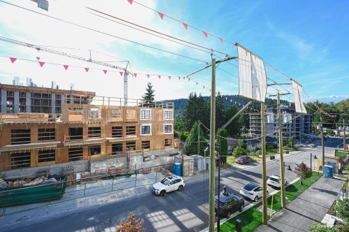 402-626 Claremont Street, Coquitlam, BC 