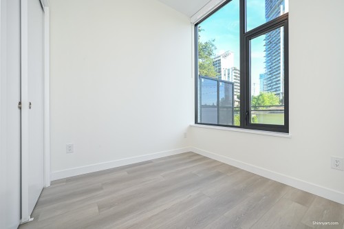 402-626 Claremont Street, Coquitlam, BC 