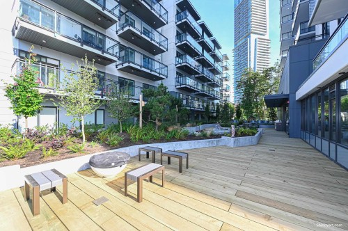 402-626 Claremont Street, Coquitlam, BC 