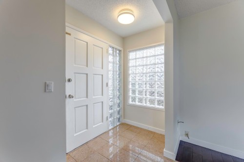 11939 Dover Street, Maple Ridge, BC 