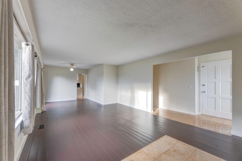 11939 Dover Street, Maple Ridge, BC 