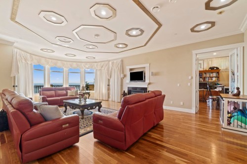 2523 Marr Creek Court, West Vancouver, BC 