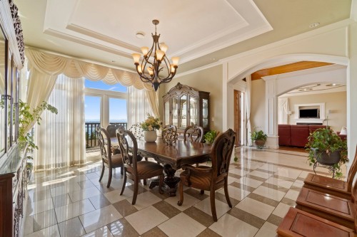 2523 Marr Creek Court, West Vancouver, BC 