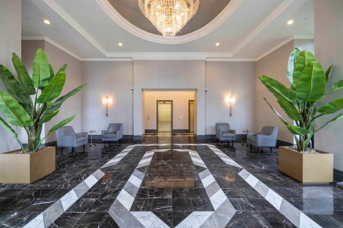 404-6240 Mckay Avenue, Burnaby, BC 