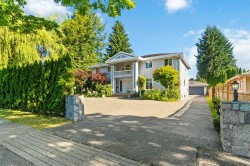 7483 Government Road  Burnaby, BC V5A 2C5