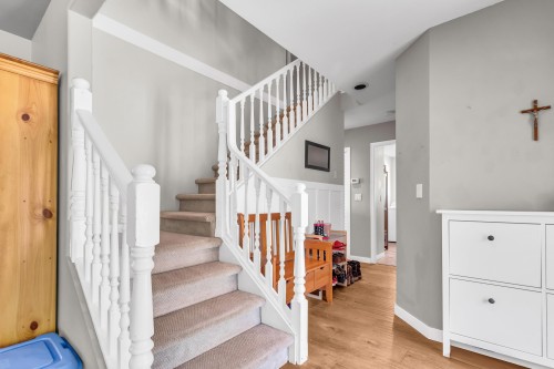 23547 108 Avenue, Maple Ridge, BC 