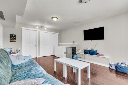 23547 108 Avenue, Maple Ridge, BC 