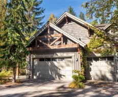 1-4668 Blackcomb Way  Whistler, BC V8E 0Z2