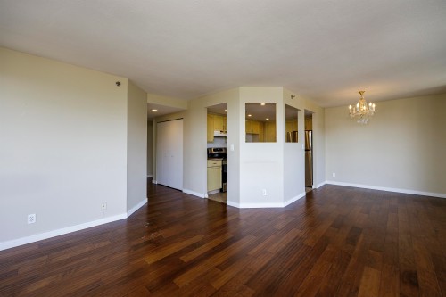 903-738 Farrow Street, Coquitlam, BC 