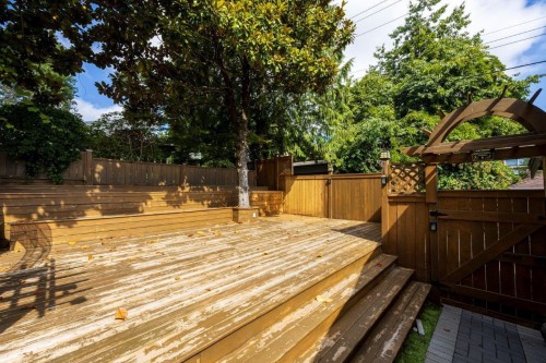 2351 34Th Avenue W, Vancouver, BC 