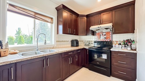 21800 River Road, Richmond, BC 