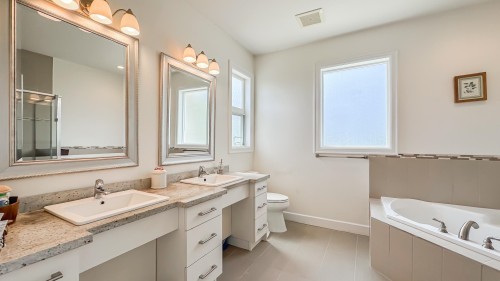 21800 River Road, Richmond, BC 