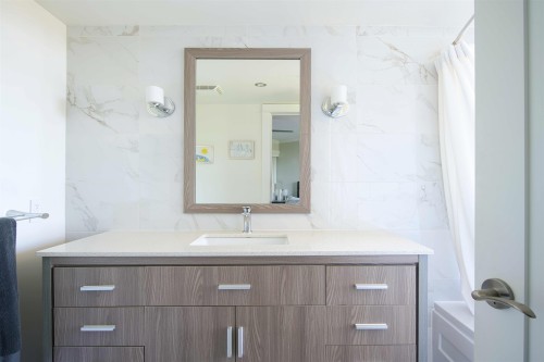 1704-738 Farrow Street, Coquitlam, BC 