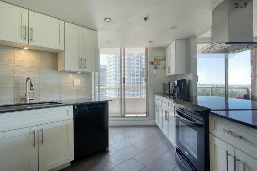 1704-738 Farrow Street, Coquitlam, BC 