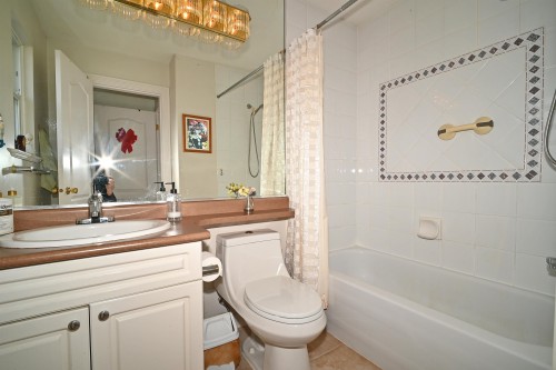 5631 Garrison Road, Richmond, BC 