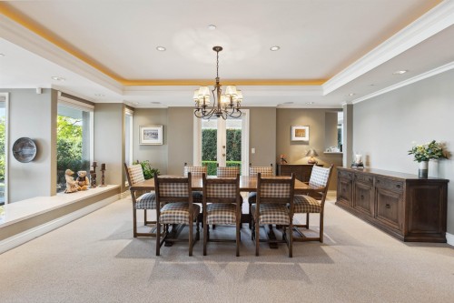 2406 Bellevue Avenue, West Vancouver, BC 