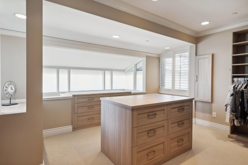 2406 Bellevue Avenue, West Vancouver, BC 