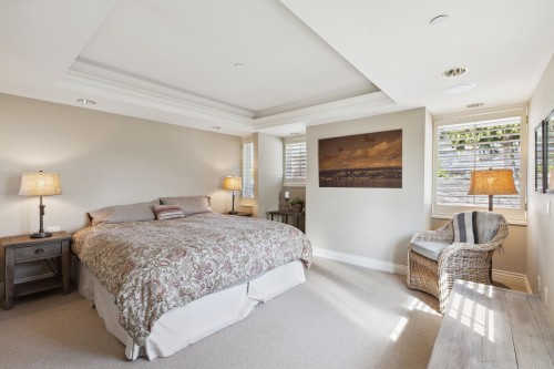 2406 Bellevue Avenue, West Vancouver, BC 