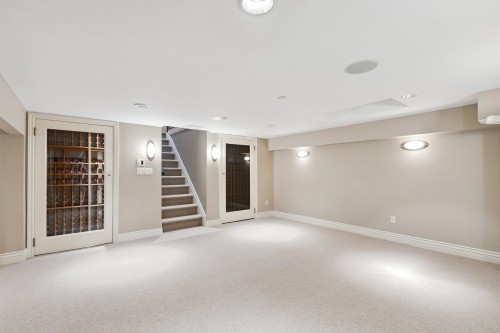 2406 Bellevue Avenue, West Vancouver, BC 