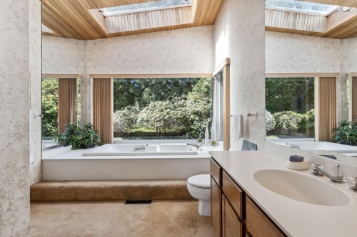 3090 Lazy A Street, Coquitlam, BC 