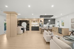 3-4829 48 Avenue  Ladner, BC V4K 1V2