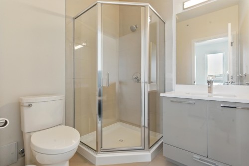 76-10199 River Drive, Richmond, BC 