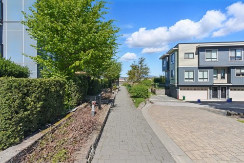 76-10199 River Drive, Richmond, BC 