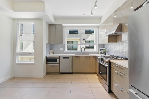 76-10199 River Drive, Richmond, BC 