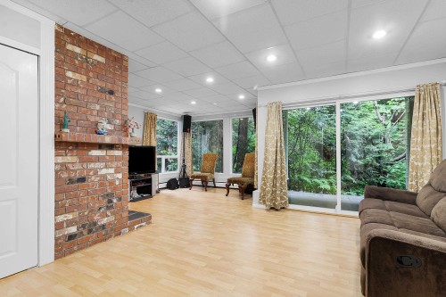 4540 Mountain Highway, North Vancouver, BC 