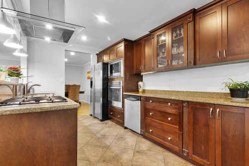 4540 Mountain Highway, North Vancouver, BC 