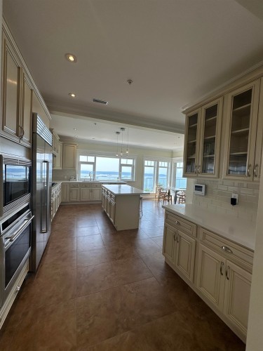 2358 Constantine Place, West Vancouver, BC 