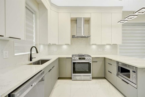 1548 41St Avenue E, Vancouver, BC 