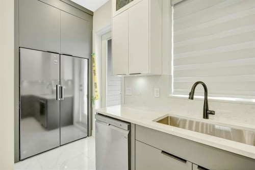 1548 41St Avenue E, Vancouver, BC 