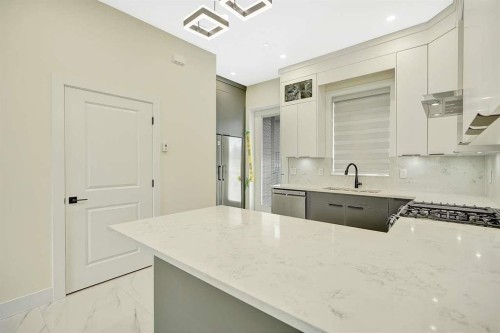 1548 41St Avenue E, Vancouver, BC 