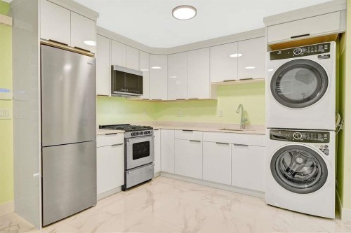 1548 41St Avenue E, Vancouver, BC 