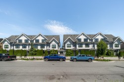 402-6933 Arcola Street  Burnaby, BC V5E 1H5