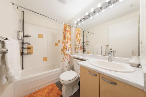 307-1249 Granville Street, Vancouver, BC 