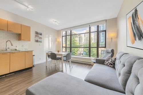 307-1249 Granville Street, Vancouver, BC 