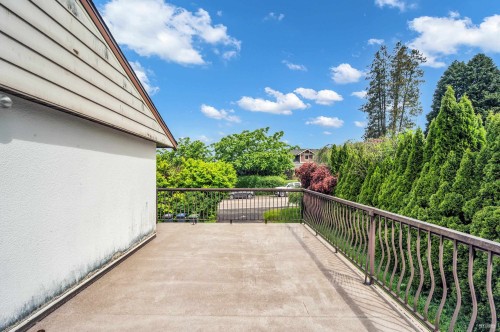 2705 Henry Street, Port Moody, BC 